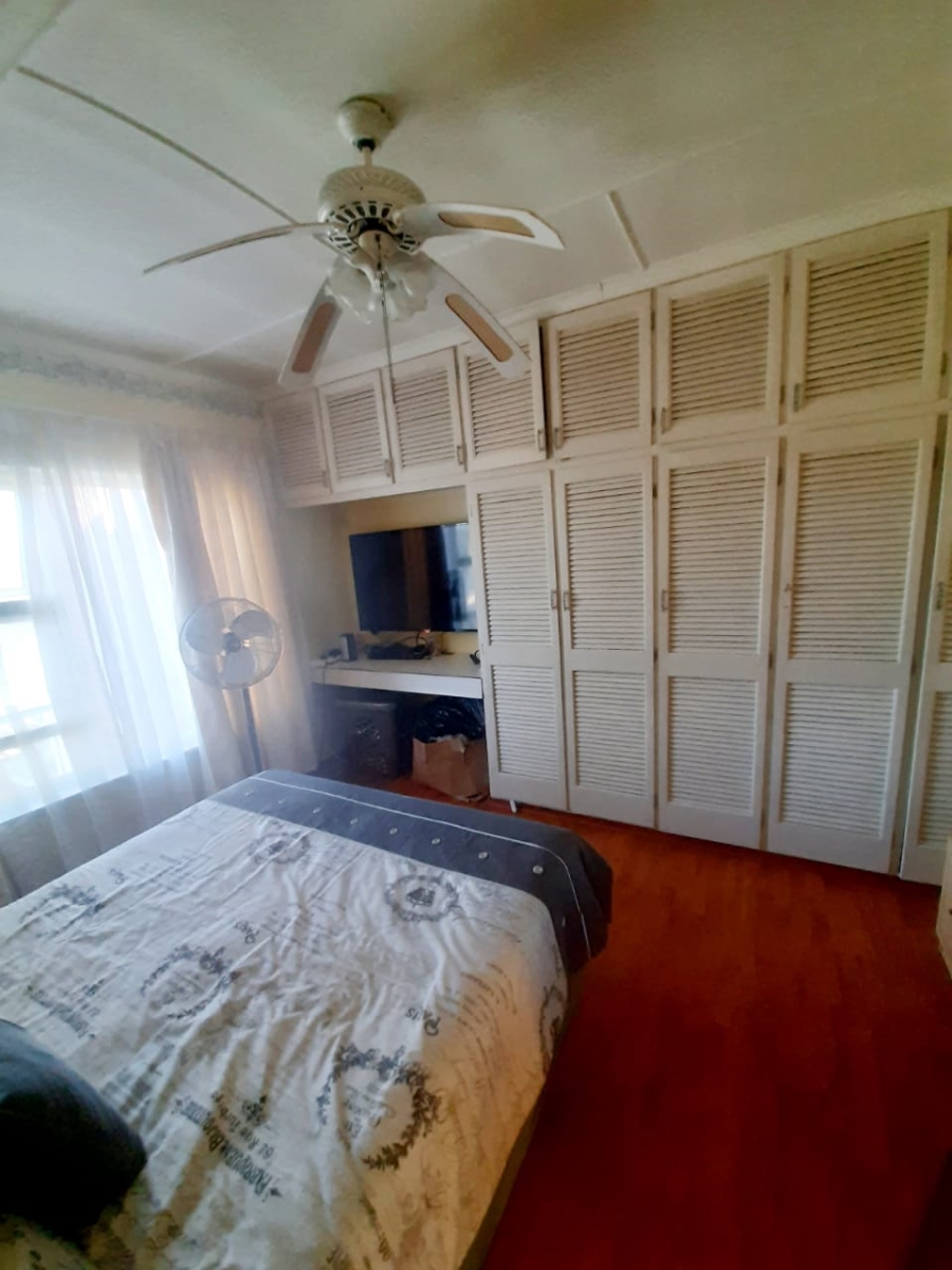 5 Bedroom Property for Sale in Amalinda Eastern Cape